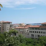 President Luxurious Studio Center Cannes
