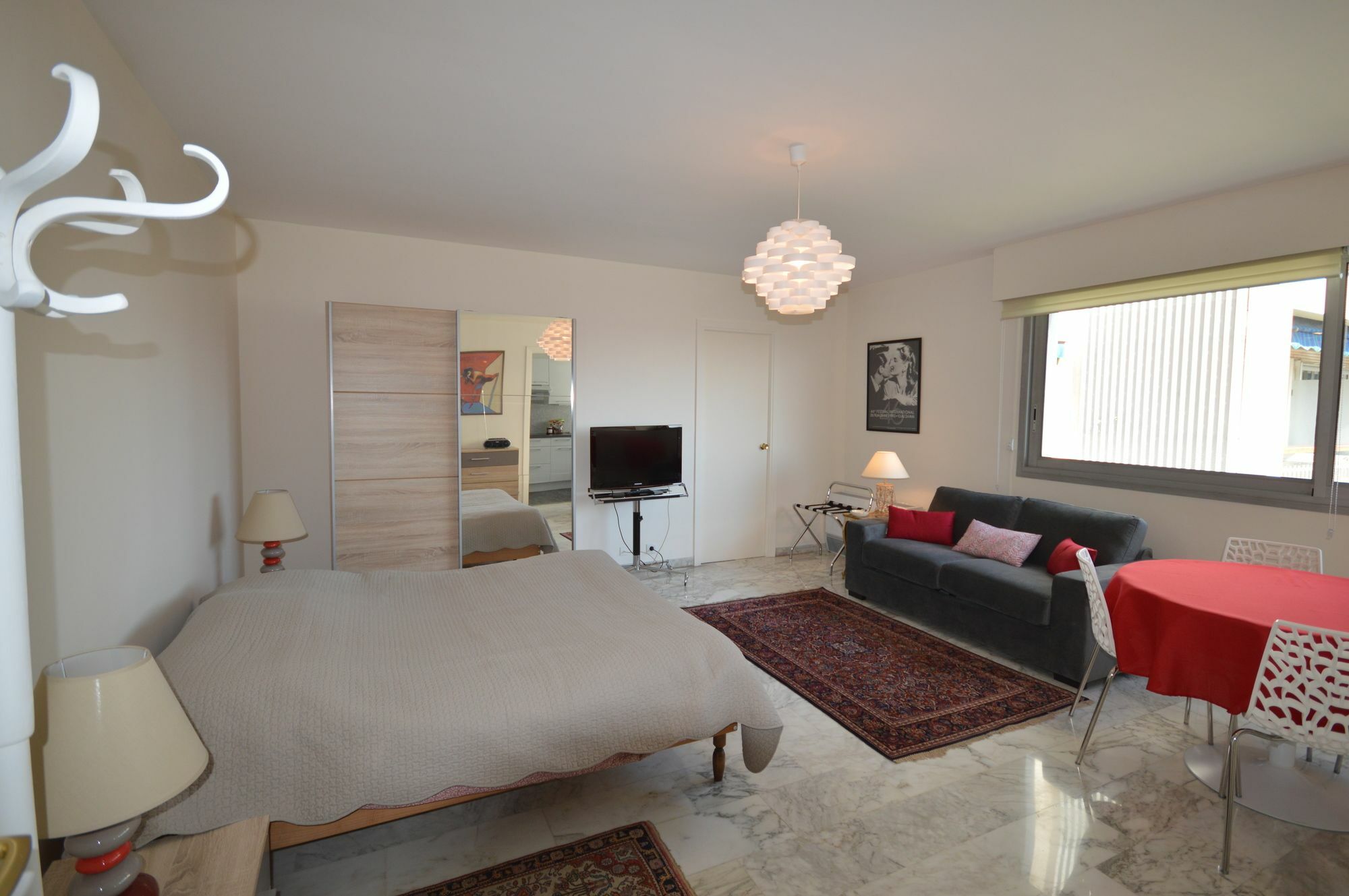 President Luxurious Center * Cannes